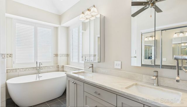 3784 Lakeway Court, Addison, TX 75001