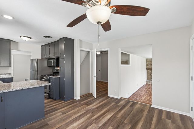 289 89th Avenue NE, Blaine, MN 55434