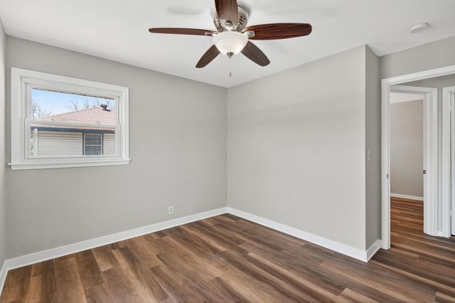 289 89th Avenue NE, Blaine, MN 55434