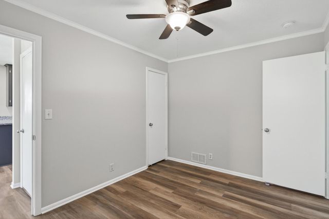 289 89th Avenue NE, Blaine, MN 55434