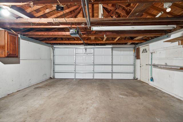 289 89th Avenue NE, Blaine, MN 55434