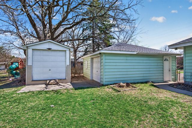 289 89th Avenue NE, Blaine, MN 55434