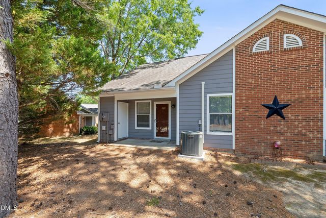 1101 Huntington Park Drive, Morrisville, NC 27560
