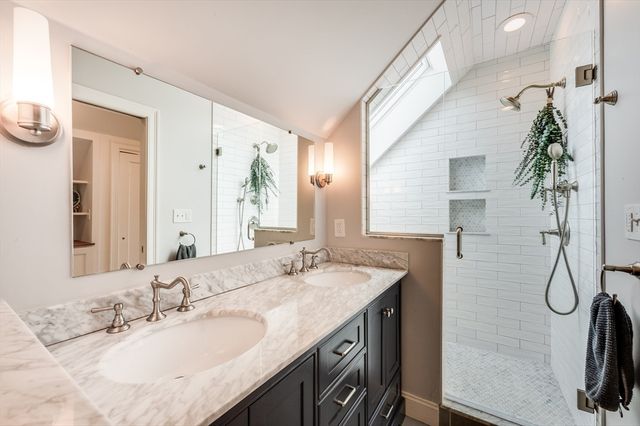 43 Goldsmith St 3, Boston, MA 02130