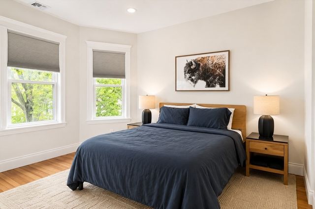 43 Goldsmith St 3, Boston, MA 02130
