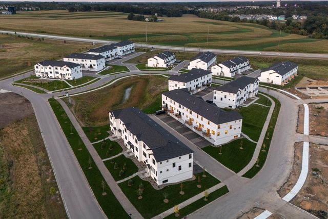 10314 Birchwood Circle, Victoria, MN 55318