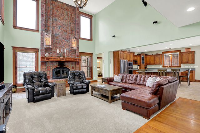 6 Stonybrook Drive, Brownsburg, IN 46112