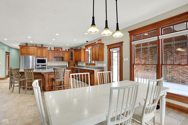 6 Stonybrook Drive, Brownsburg, IN 46112