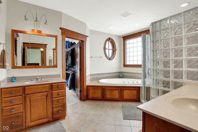 6 Stonybrook Drive, Brownsburg, IN 46112