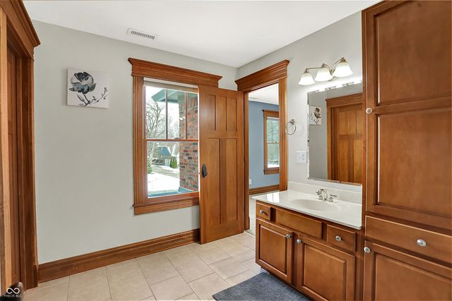 6 Stonybrook Drive, Brownsburg, IN 46112