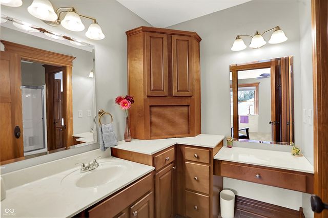 6 Stonybrook Drive, Brownsburg, IN 46112