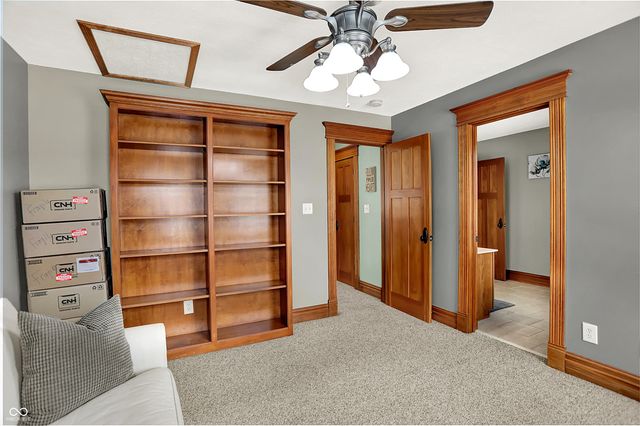 6 Stonybrook Drive, Brownsburg, IN 46112