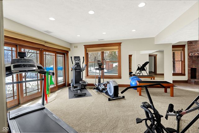 6 Stonybrook Drive, Brownsburg, IN 46112