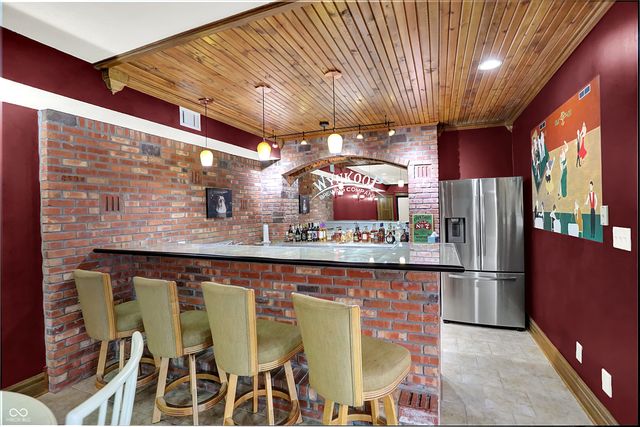 6 Stonybrook Drive, Brownsburg, IN 46112