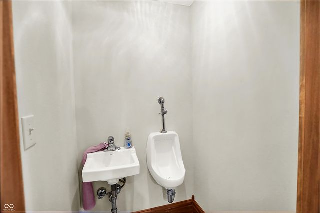 6 Stonybrook Drive, Brownsburg, IN 46112