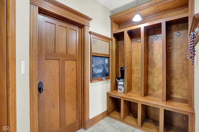 6 Stonybrook Drive, Brownsburg, IN 46112