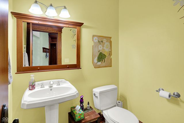 6 Stonybrook Drive, Brownsburg, IN 46112