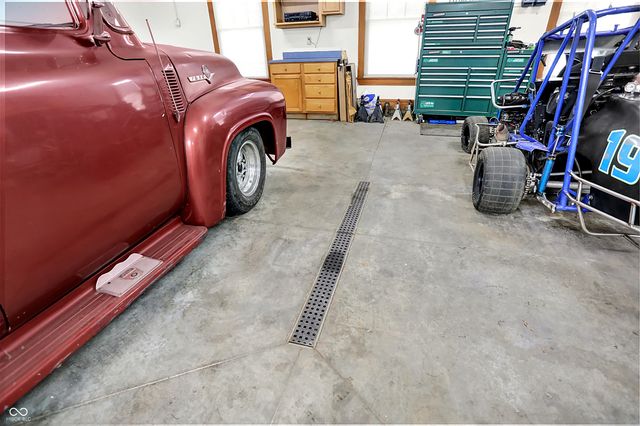 6 Stonybrook Drive, Brownsburg, IN 46112