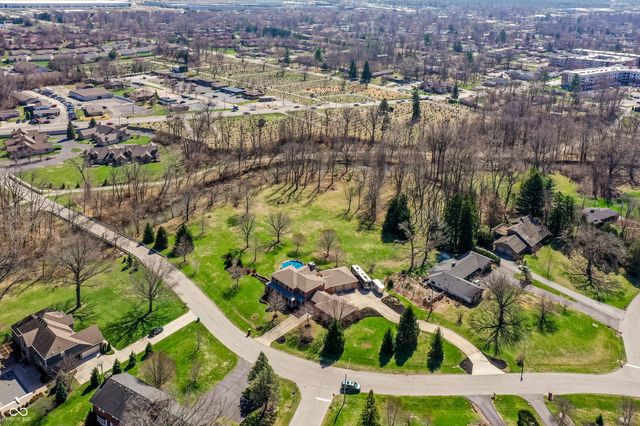 6 Stonybrook Drive, Brownsburg, IN 46112