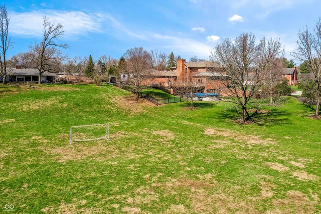 6 Stonybrook Drive, Brownsburg, IN 46112