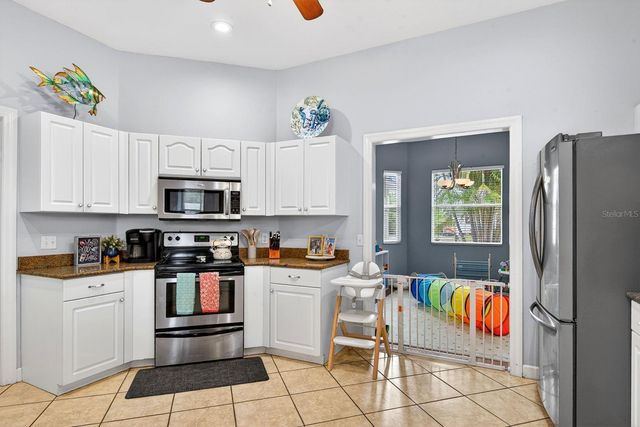 2219 18TH AVENUE W, Bradenton, FL 34205