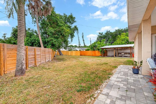 2219 18TH AVENUE W, Bradenton, FL 34205