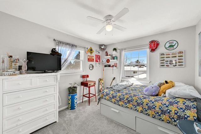 18590 Kamala COURT, Brookfield, WI 53045