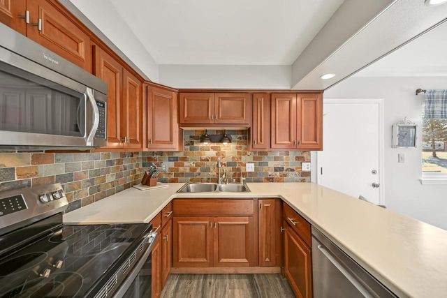 18590 Kamala COURT, Brookfield, WI 53045