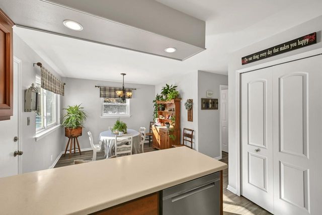 18590 Kamala COURT, Brookfield, WI 53045