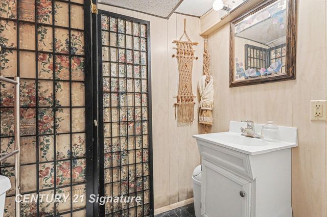 3111 Rust Avenue, Saginaw, MI 48601