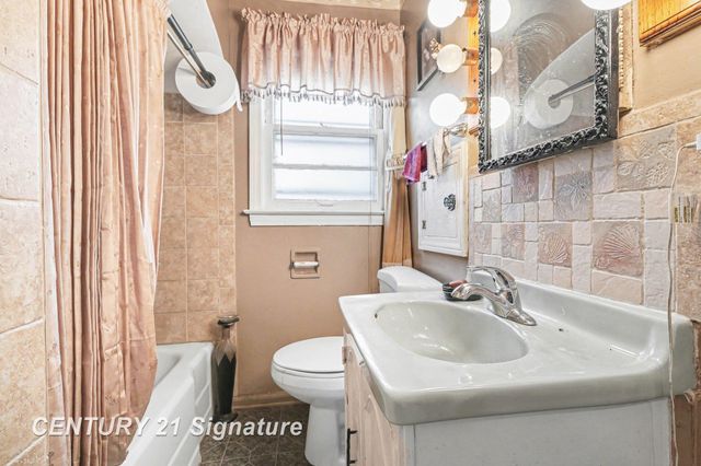 3111 Rust Avenue, Saginaw, MI 48601