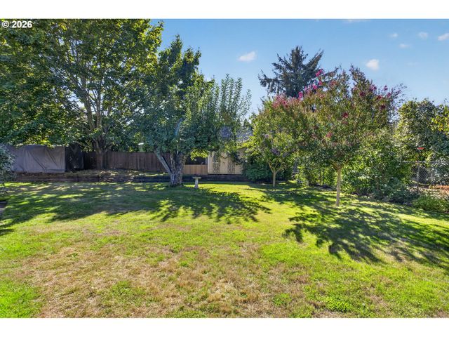 10690 Sw FAIRHAVEN St, Portland, OR 97223