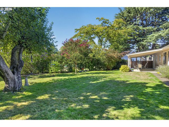 10690 Sw FAIRHAVEN St, Portland, OR 97223