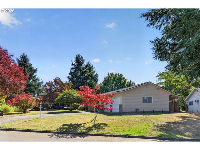 10690 Sw FAIRHAVEN St, Portland, OR 97223