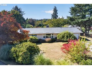 10690 Sw FAIRHAVEN St, Portland, OR 97223