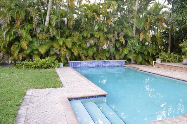 165 NE 98th St, Miami Shores, FL 33138