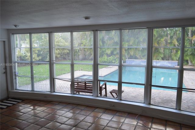 165 NE 98th St, Miami Shores, FL 33138