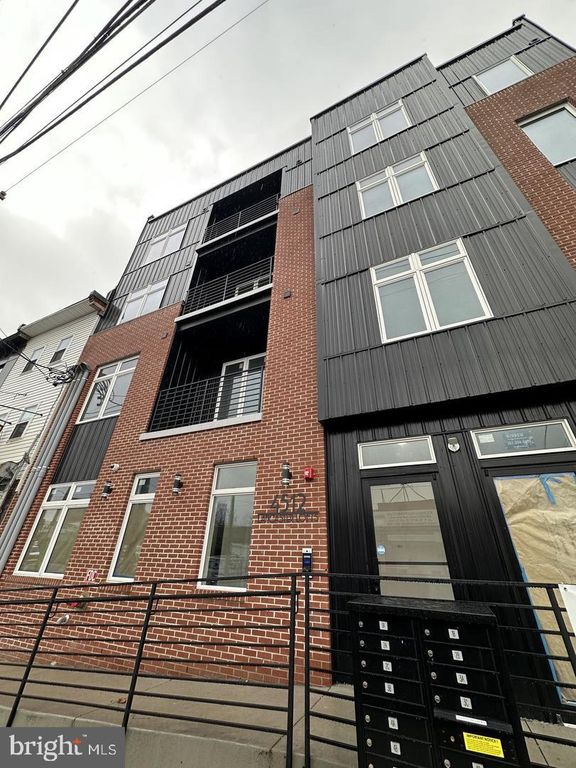 4512-16 LANCASTER AVE, Philadelphia, PA 19131