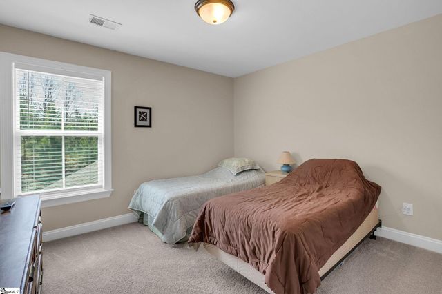 17 Byrnes Lane, Greenville, SC 29609