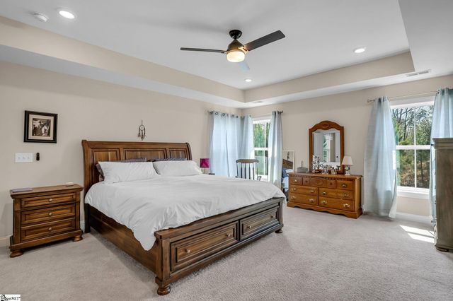 17 Byrnes Lane, Greenville, SC 29609