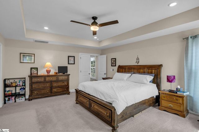 17 Byrnes Lane, Greenville, SC 29609