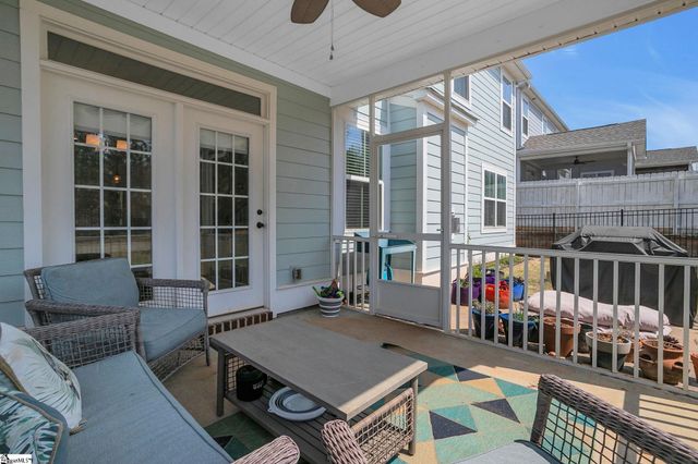 17 Byrnes Lane, Greenville, SC 29609