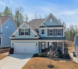 17 Byrnes Lane, Greenville, SC 29609