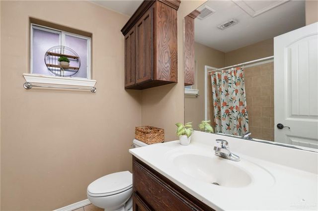 2323 N Opal Street, Edinburg, TX 78541