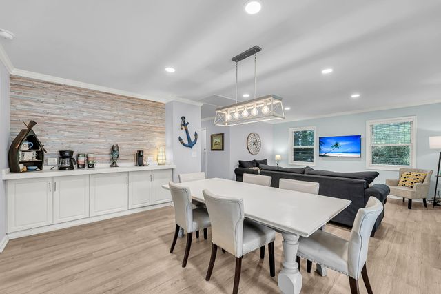 2212 Jenkins Street, Edisto Island, SC 29438