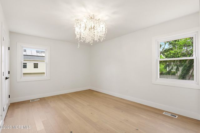1209 Birmingham Avenue, Toms River, NJ 08757