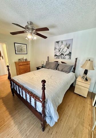 1918 19th Way, West Palm Beach, FL 33407