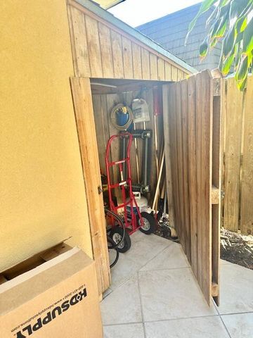 1918 19th Way, West Palm Beach, FL 33407