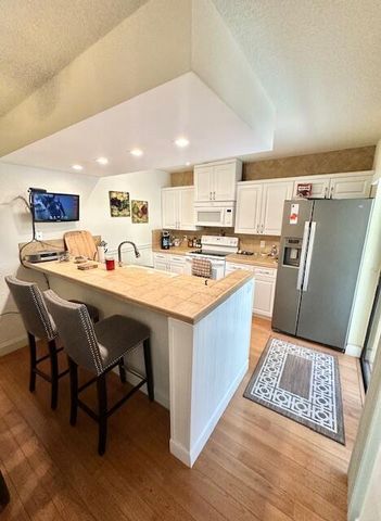 1918 19th Way, West Palm Beach, FL 33407