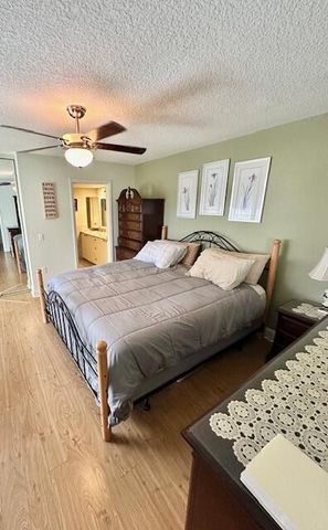 1918 19th Way, West Palm Beach, FL 33407